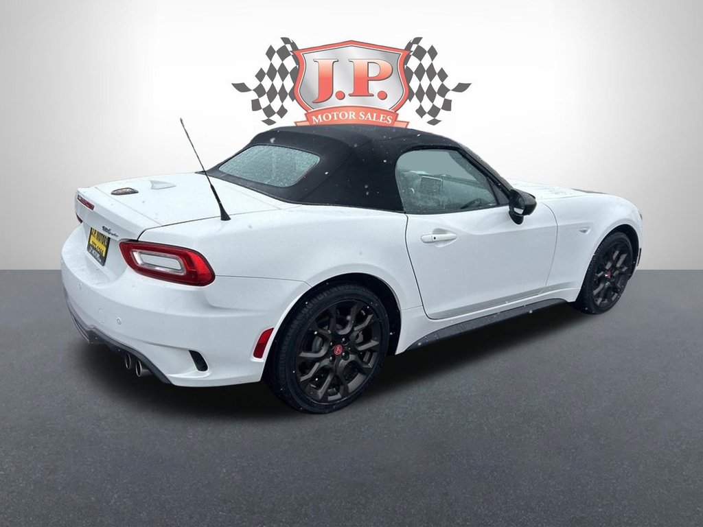 2017  124 SPIDER Abarth   CONVERTIBLE   CAMERA   NAVIGATION   BT in Hannon, Ontario - 7 - w1024h768px