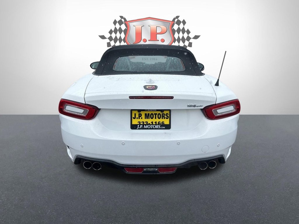 2017  124 SPIDER Abarth   CONVERTIBLE   CAMERA   NAVIGATION   BT in Hannon, Ontario - 6 - w1024h768px