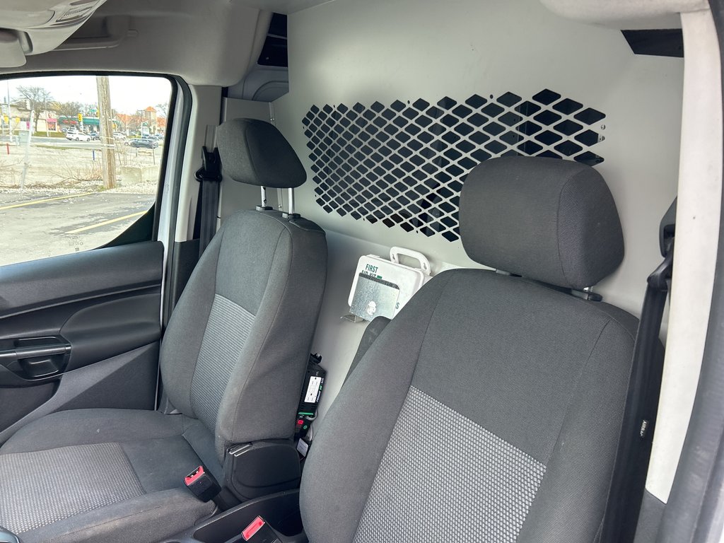 2018  Transit Connect XL w-Dual Sliding Doors   ROOF RACK   BT   CAMERA in Hannon, Ontario - 14 - w1024h768px