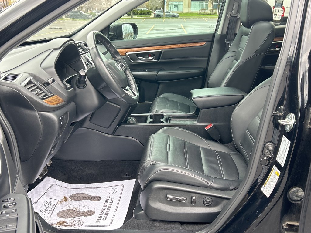 2019  CR-V Touring   CAMERA   LEATHER   BLUETOOTH   MOONROOF in Hannon, Ontario - 14 - w1024h768px