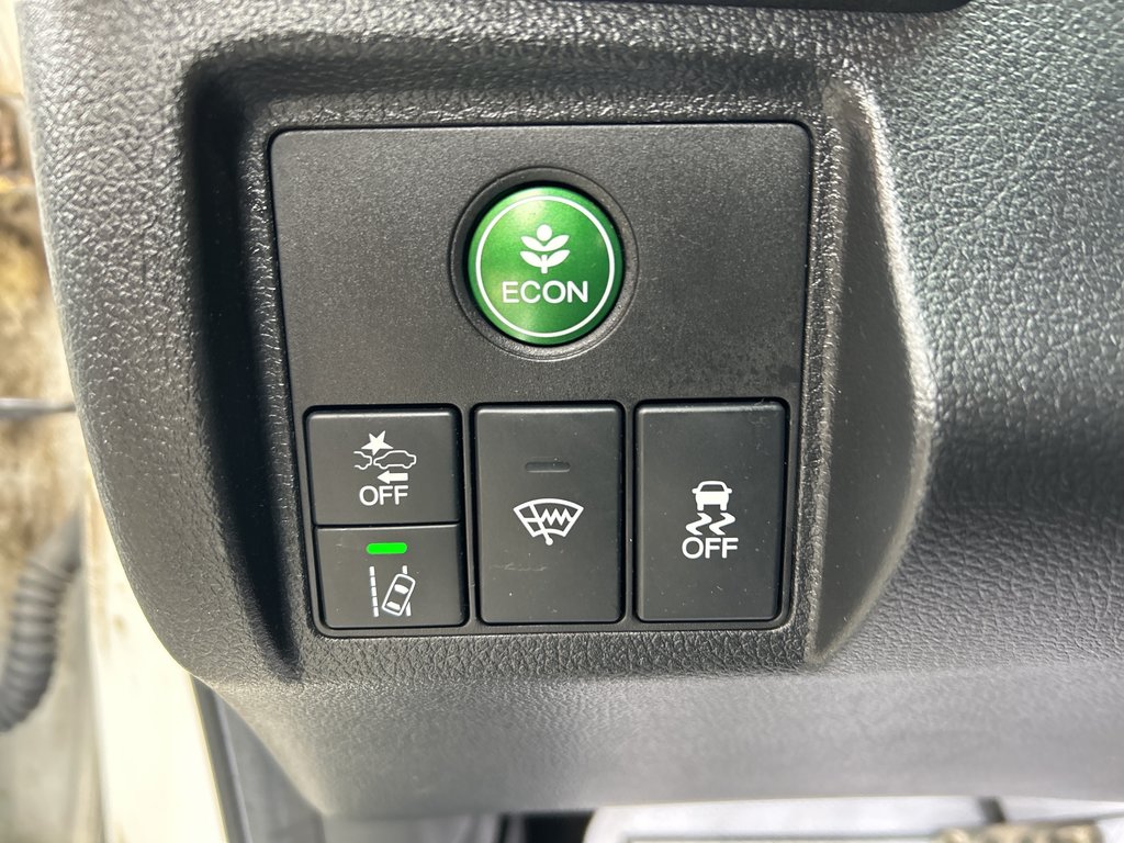 2020  HR-V Sport   HEATED SEATS   AWD   CAMERA   BLUETOOTH in Hannon, Ontario - 15 - w1024h768px