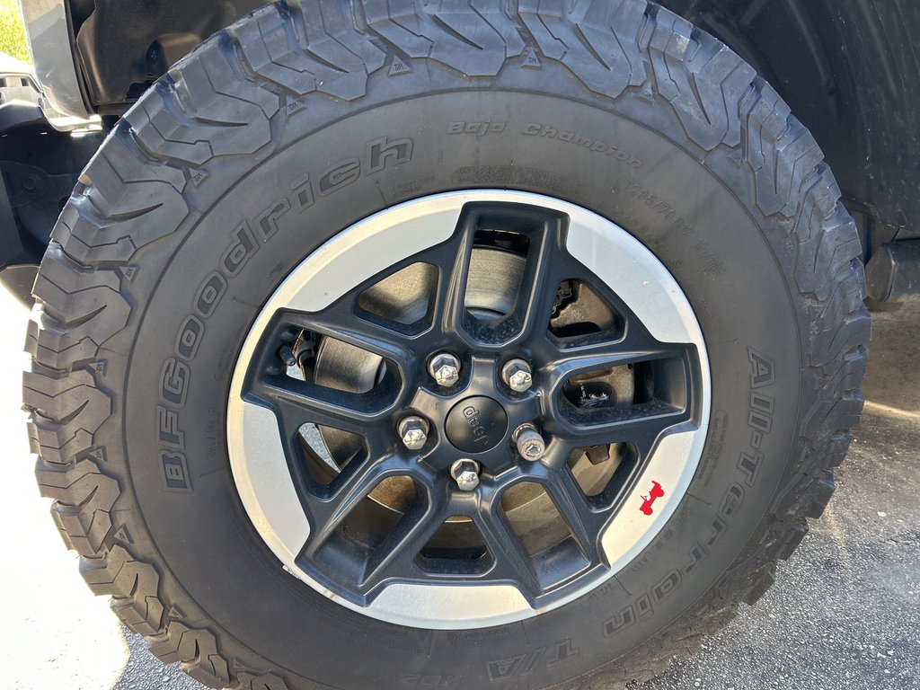 2019  Wrangler Unlimited Rubicon   4X4   HARD TOP   CAMERA   BT   LEATHER in Hannon, Ontario - 23 - w1024h768px