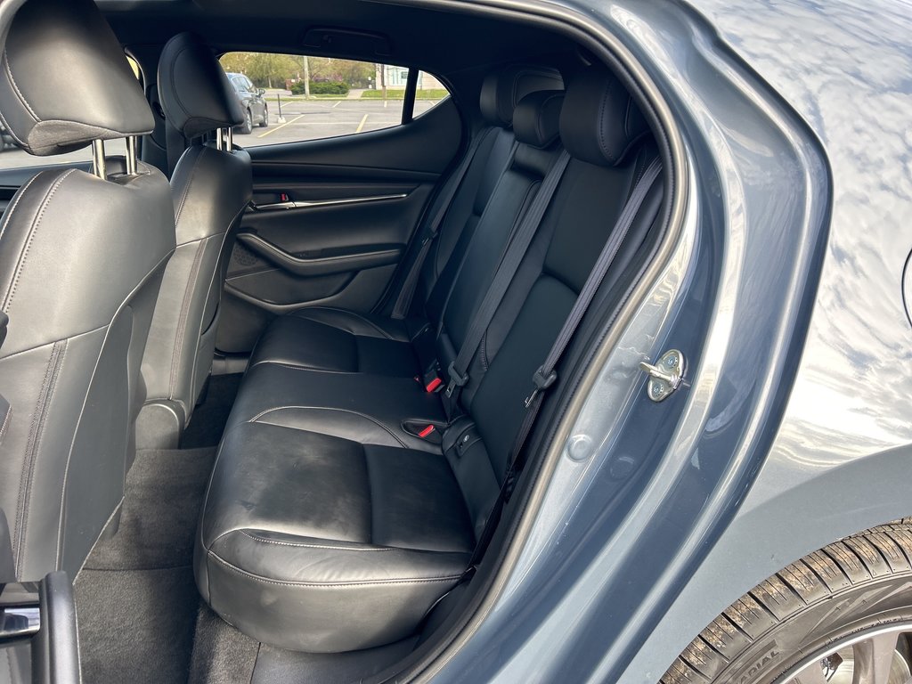 2019 Mazda 3 Sport GS   SUNROOF   HEATED SEATS   BLUETOOTH   CAMERA in Hannon, Ontario - 14 - w1024h768px