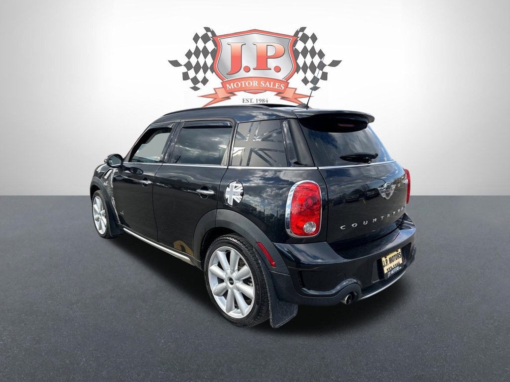 2015  Cooper Countryman S   MANUAL   BLUETOOTH   LEATHER   HEATED SEATS in Hannon, Ontario - 5 - w1024h768px