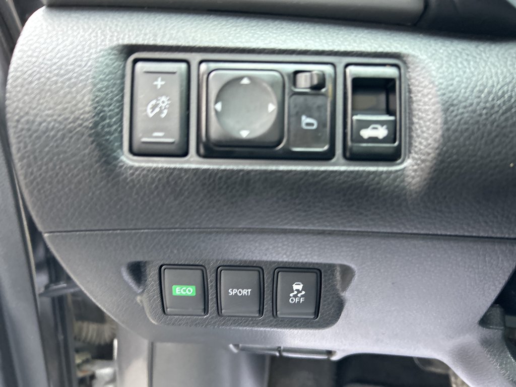 2018  Sentra SV   HEATED SEATS   CAMERA   BLUETOOTH in Hannon, Ontario - 15 - w1024h768px