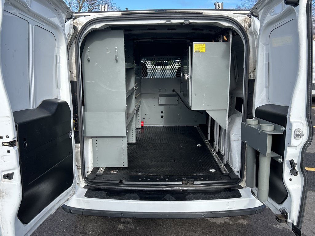 2016  ProMaster City Wagon SLT   USB   AUX   CAM   CARGO DIVIDER in Hannon, Ontario - 20 - w1024h768px