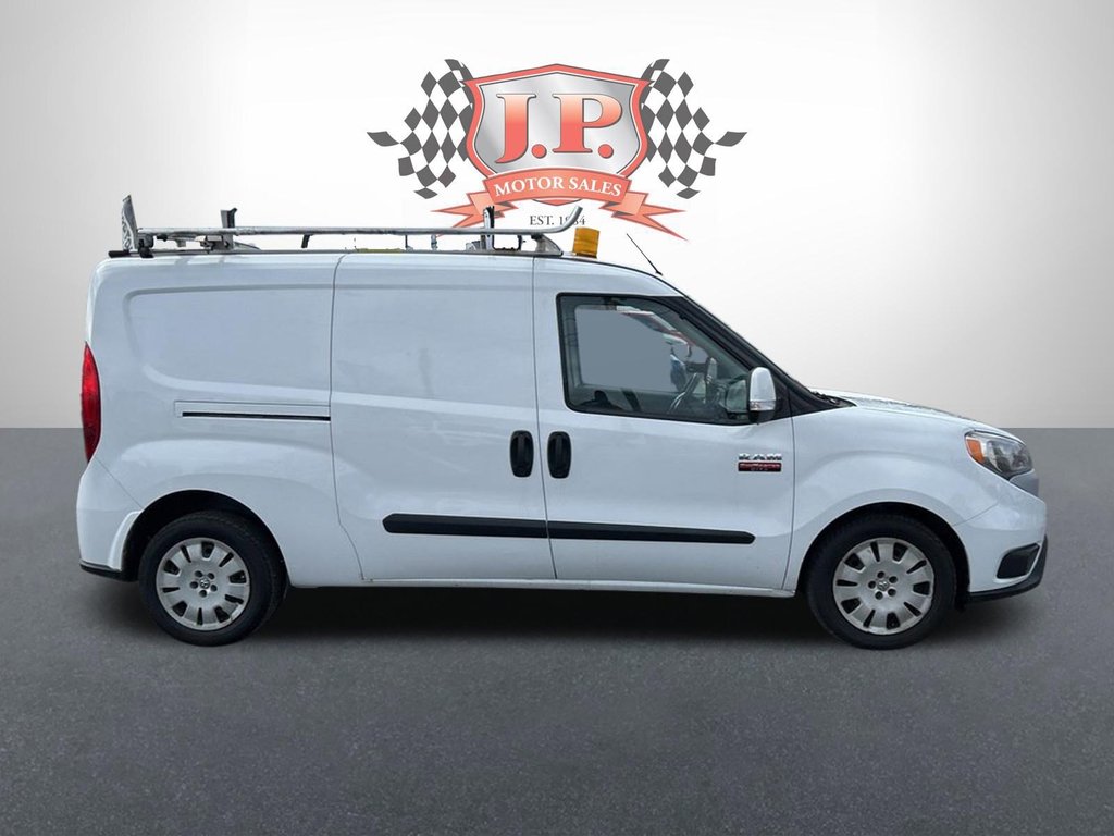 2016  ProMaster City Wagon SLT   USB   AUX   CAM   CARGO DIVIDER in Hannon, Ontario - 8 - w1024h768px