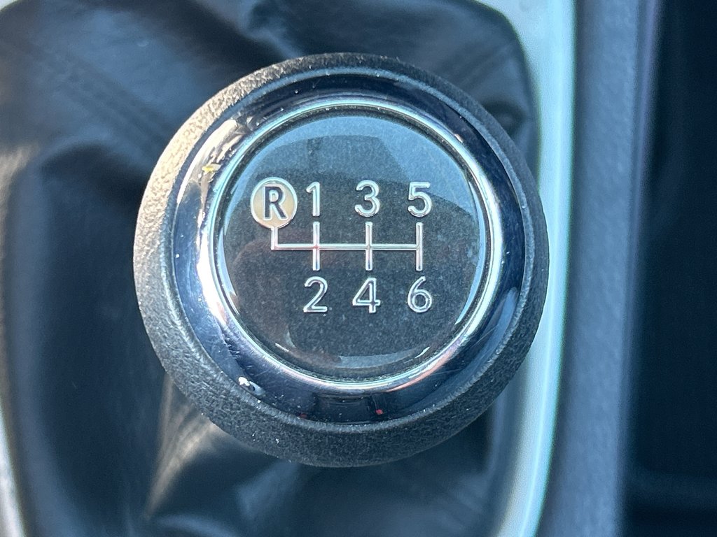 2015  Corolla S in Hannon, Ontario - 16 - w1024h768px