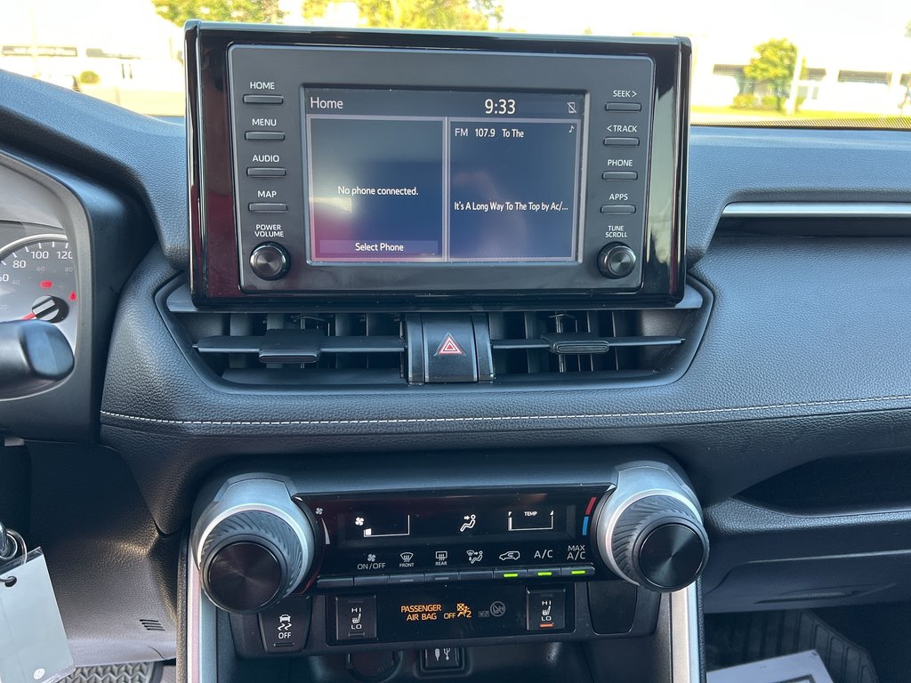 2019  RAV4 LE   NO ACCIDENTS   BLUETOOTH   HTD SEATS   CAMERA in Hannon, Ontario - 15 - w1024h768px