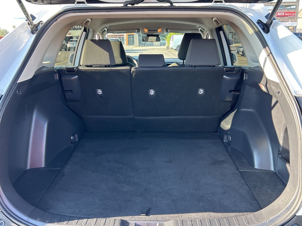 2019  RAV4 LE   NO ACCIDENTS   BLUETOOTH   HTD SEATS   CAMERA in Hannon, Ontario - 20 - w1024h768px