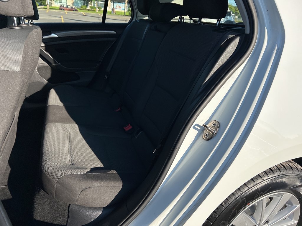 2019  Golf Comfortline   BLUETOOTH   CAMERA   HEATED SEATS in Hannon, Ontario - 13 - w1024h768px
