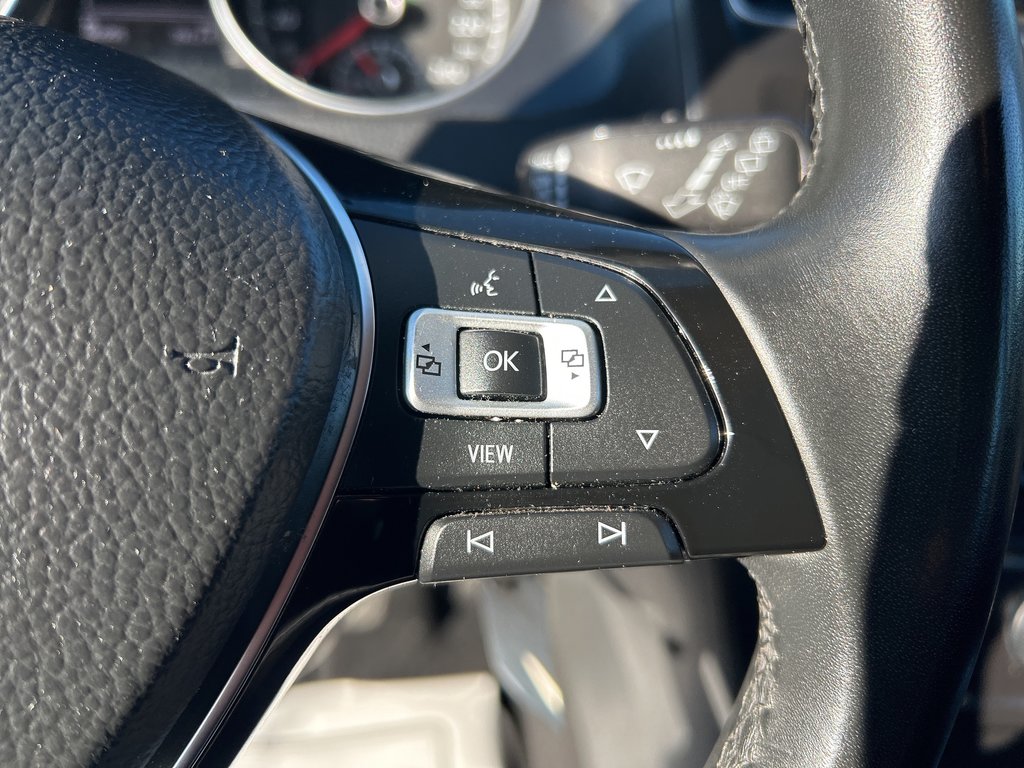2019  Golf Comfortline   BLUETOOTH   CAMERA   HEATED SEATS in Hannon, Ontario - 19 - w1024h768px