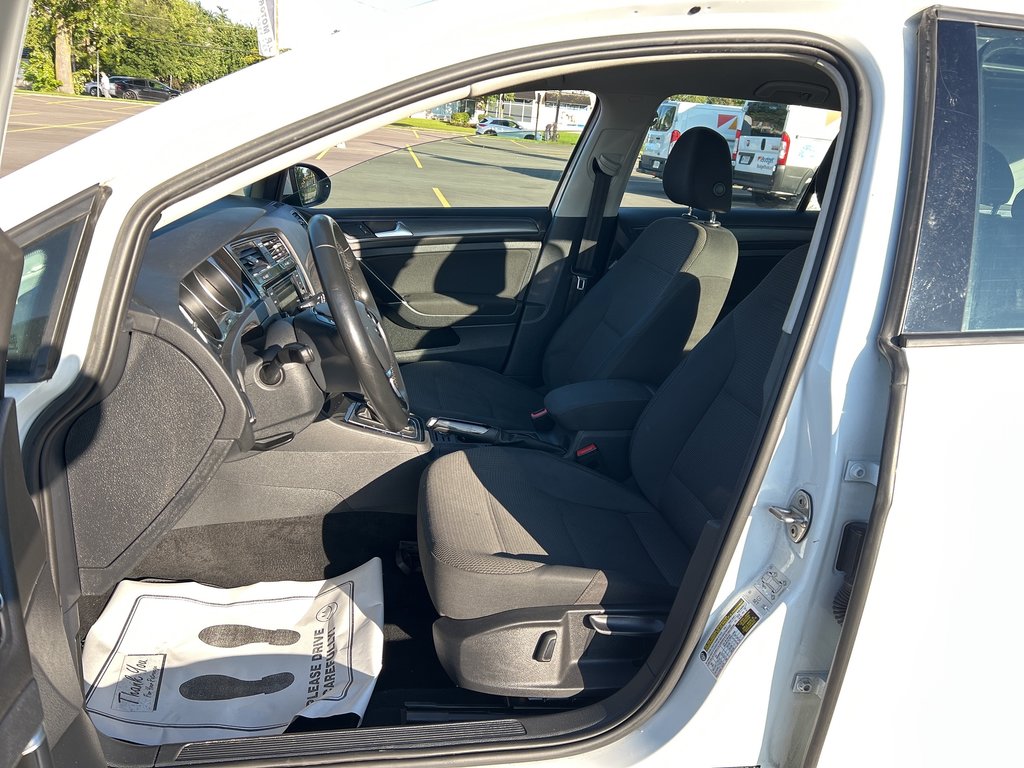 2019  Golf Comfortline   BLUETOOTH   CAMERA   HEATED SEATS in Hannon, Ontario - 12 - w1024h768px
