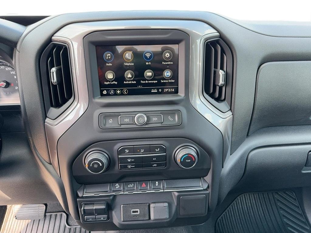 2019 Chevrolet Silverado 1500 in Jonquière, Quebec - 13 - w1024h768px