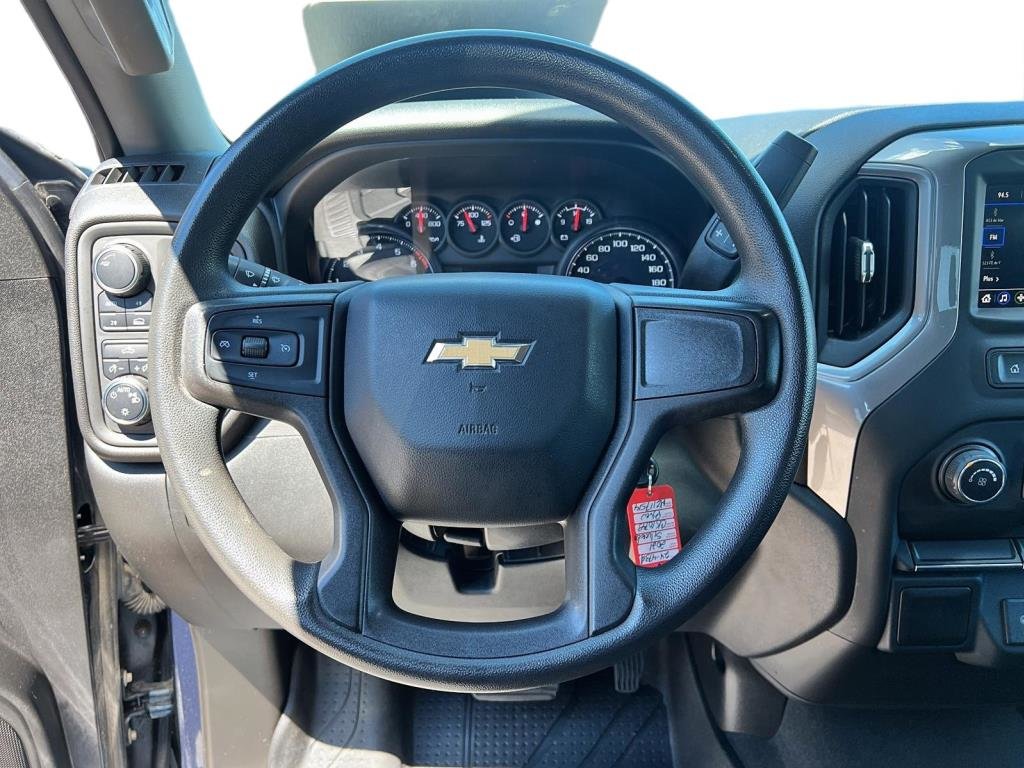 2021 Chevrolet Silverado 1500 in Jonquière, Quebec - 11 - w1024h768px