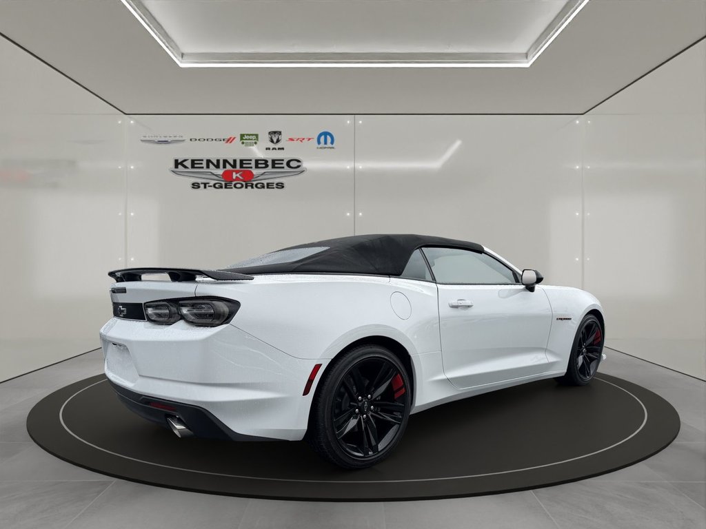 2022 Chevrolet Camaro 1LT CONVERTIBLE in Saint-Georges, Quebec - 1 - w1024h768px