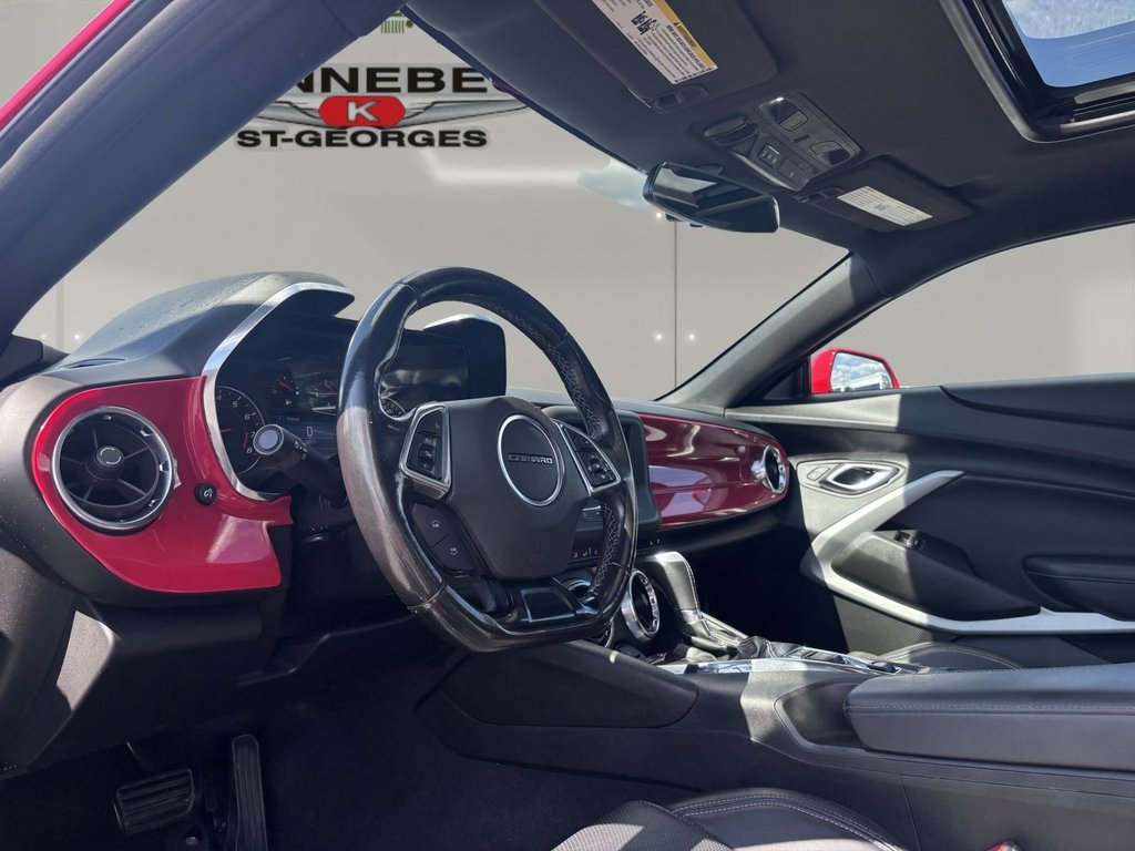 2019 Chevrolet Camaro 2LT in Saint-Georges, Quebec - 13 - w1024h768px