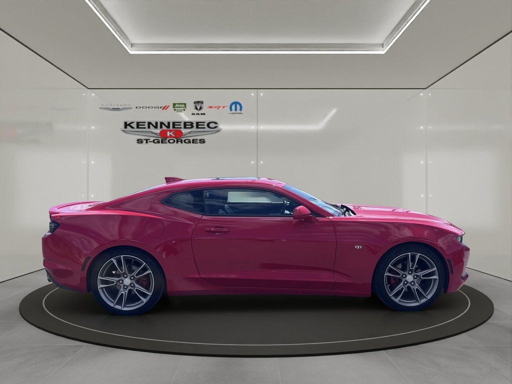 2019 Chevrolet Camaro 2LT in Saint-Georges, Quebec - 10 - w1024h768px