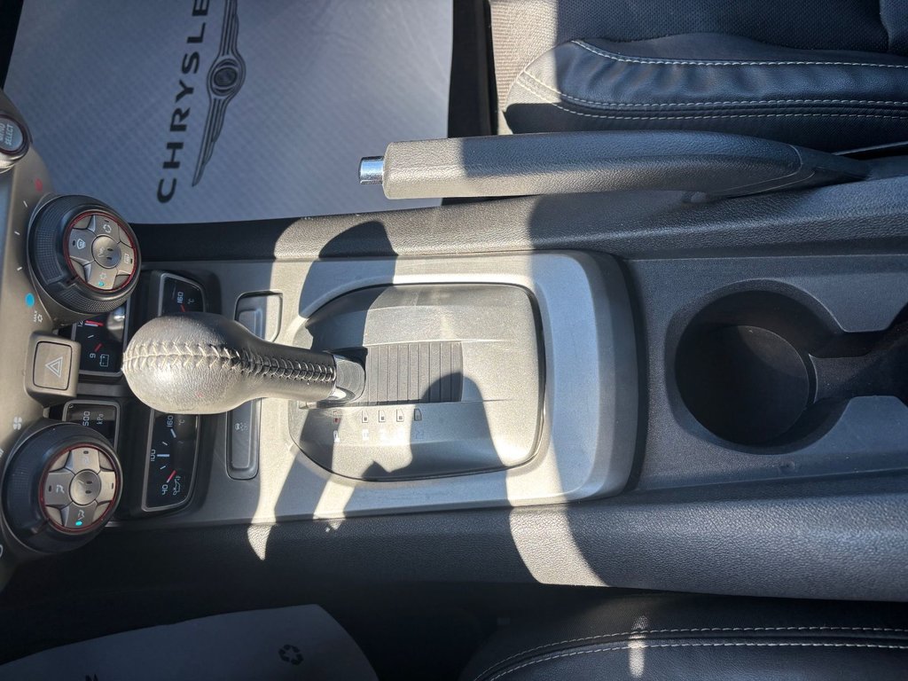 Chevrolet Camaro LT CONVERTIBLE 2015 à Saint-Georges, Québec - 23 - w1024h768px