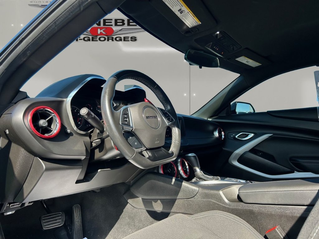 Chevrolet Camaro RS 2021 à Saint-Georges, Québec - 10 - w1024h768px