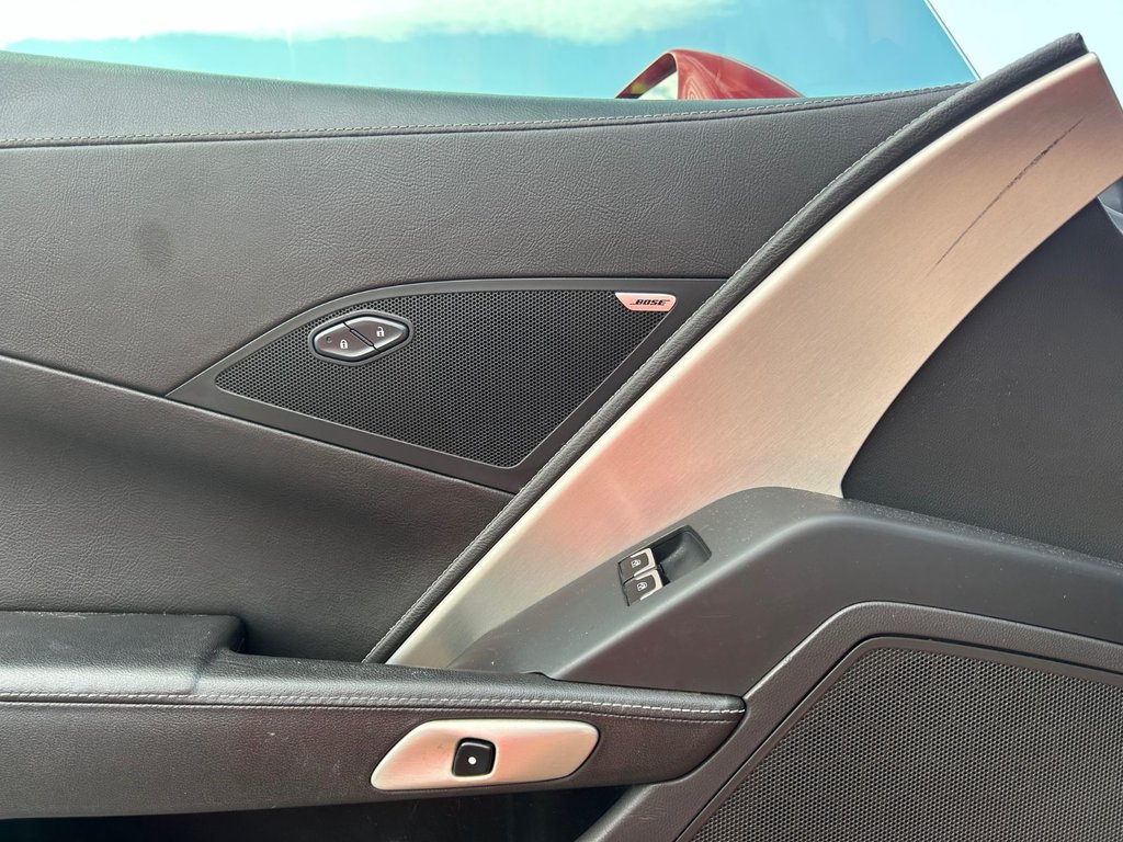 2015 Chevrolet Corvette 1LT in Saint-Georges, Quebec - 15 - w1024h768px