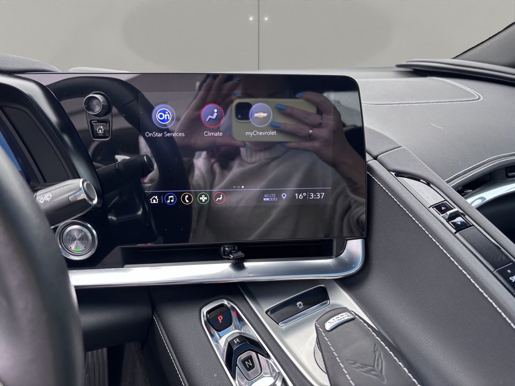 2020 Chevrolet Corvette 1LT in Saint-Georges, Quebec - 23 - w1024h768px