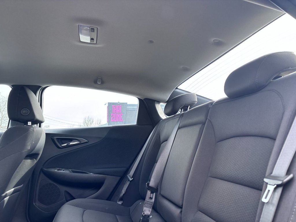 Chevrolet MALIBU LT  2023 à Saint-Georges, Québec - 22 - w1024h768px