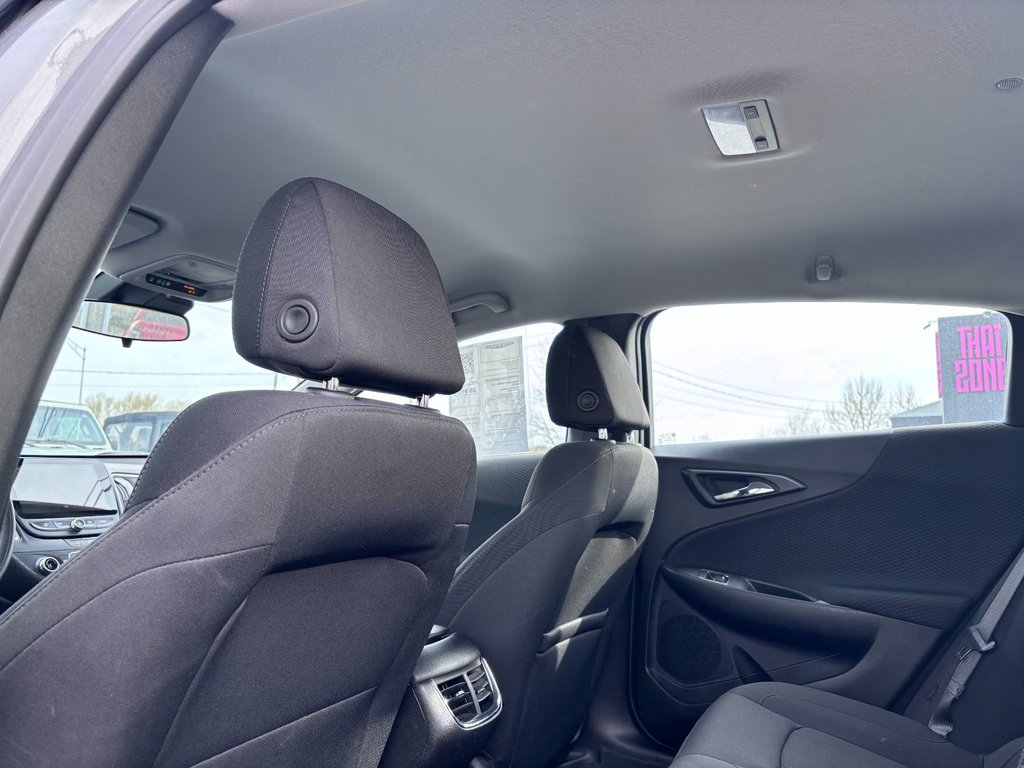 Chevrolet MALIBU LT  2023 à Saint-Georges, Québec - 23 - w1024h768px