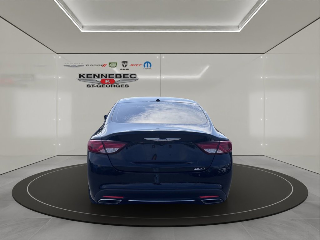 Chrysler 200 Limited 2015 à Saint-Georges, Québec - 7 - w1024h768px