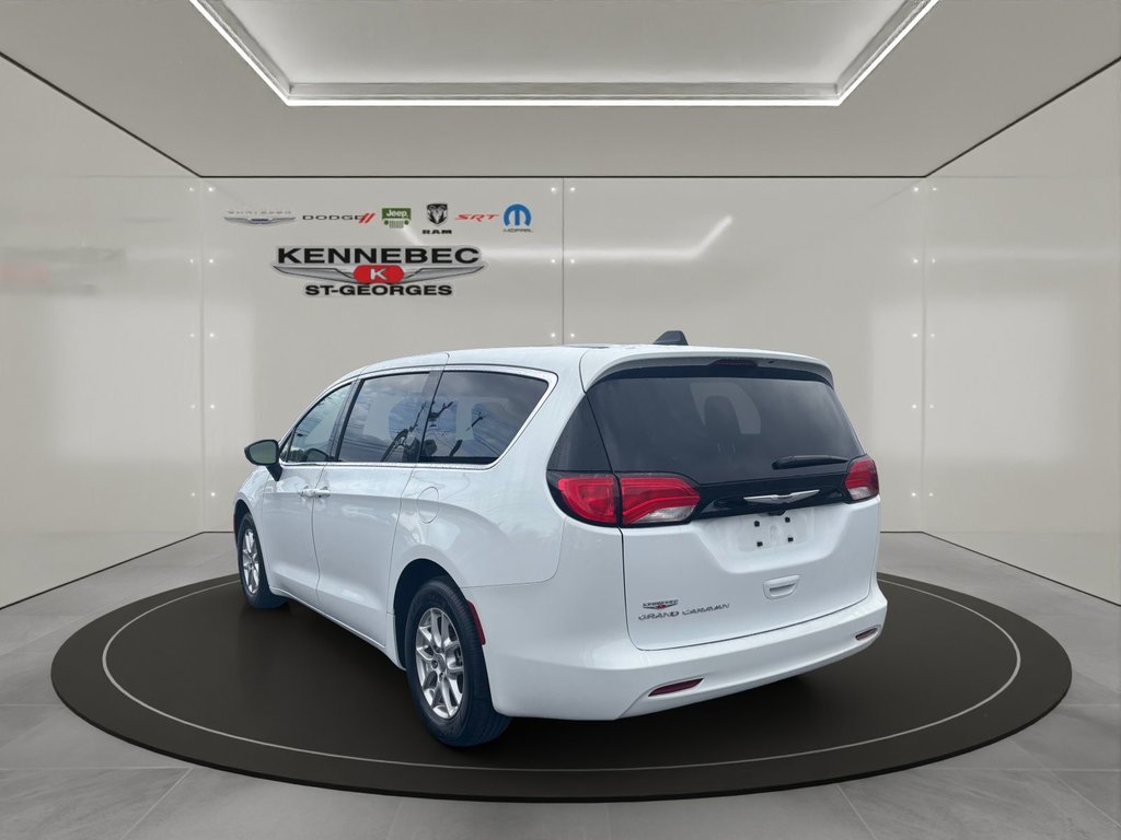 2024 Chrysler GRAND CARAVAN in Saint-Georges, Quebec - 7 - w1024h768px