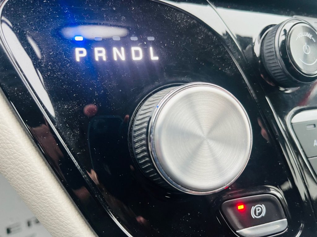 Chrysler PACIFICA LX  2018 à Saint-Georges, Québec - 14 - w1024h768px