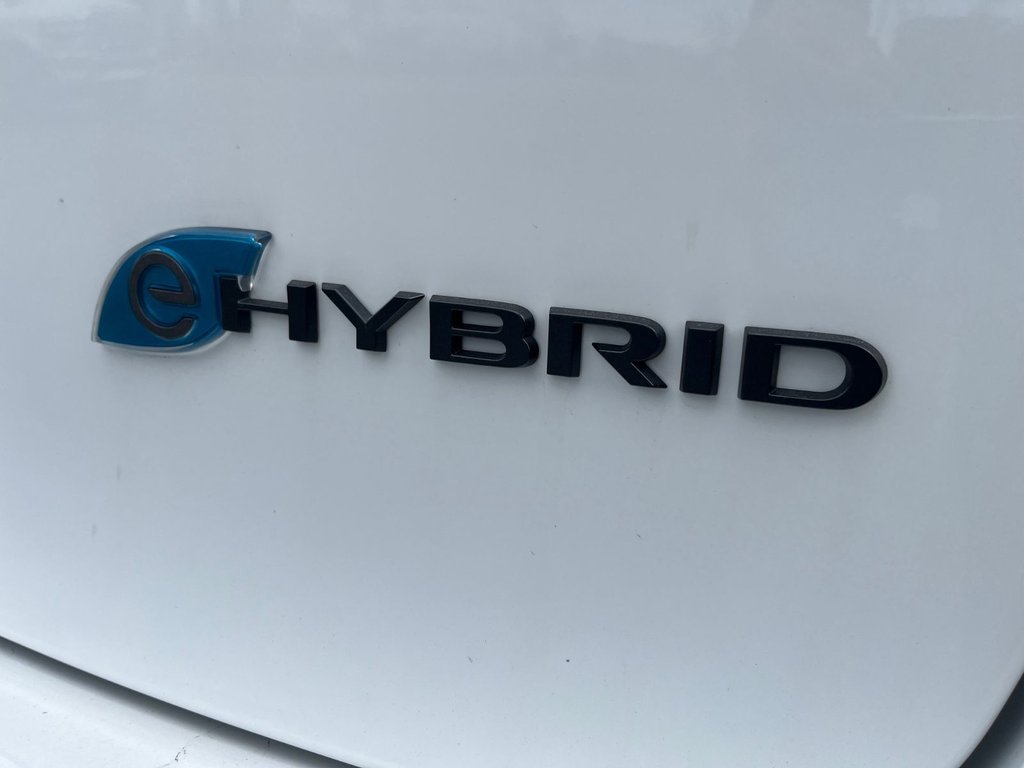 2024 Chrysler Pacifica Hybrid Premium S Appearance in Saint-Georges, Quebec - 12 - w1024h768px