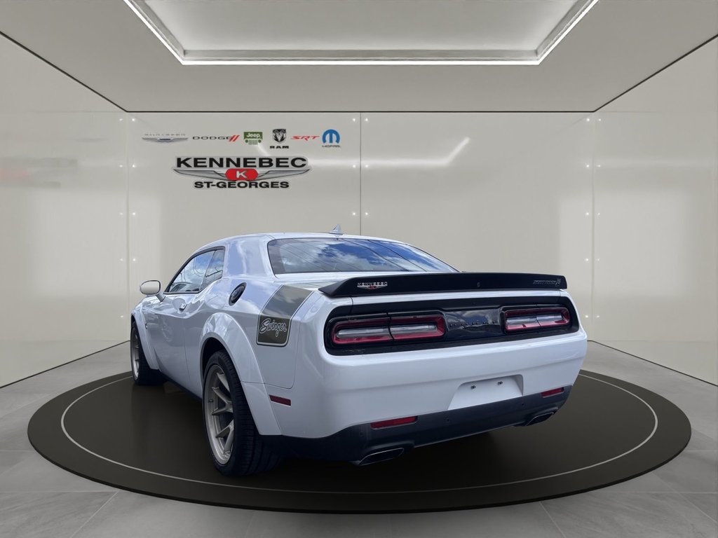 Dodge CHALLENGER R/T SCAT PACK BLANC 2023 à Saint-Georges, Québec - 6 - w1024h768px