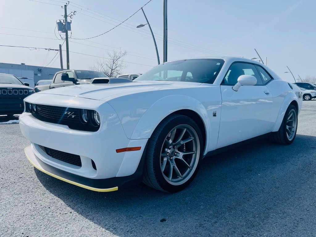 Dodge Challenger Scat Pack 392 Widebody SWINGER 2023 à Saint-Georges, Québec - 3 - w1024h768px