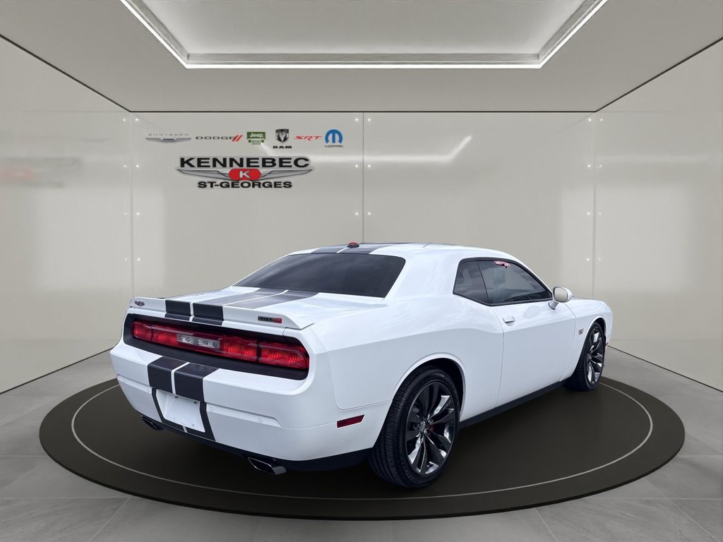 2014 Dodge Challenger SRT8 MANUELLE in Saint-Georges, Quebec - 9 - w1024h768px