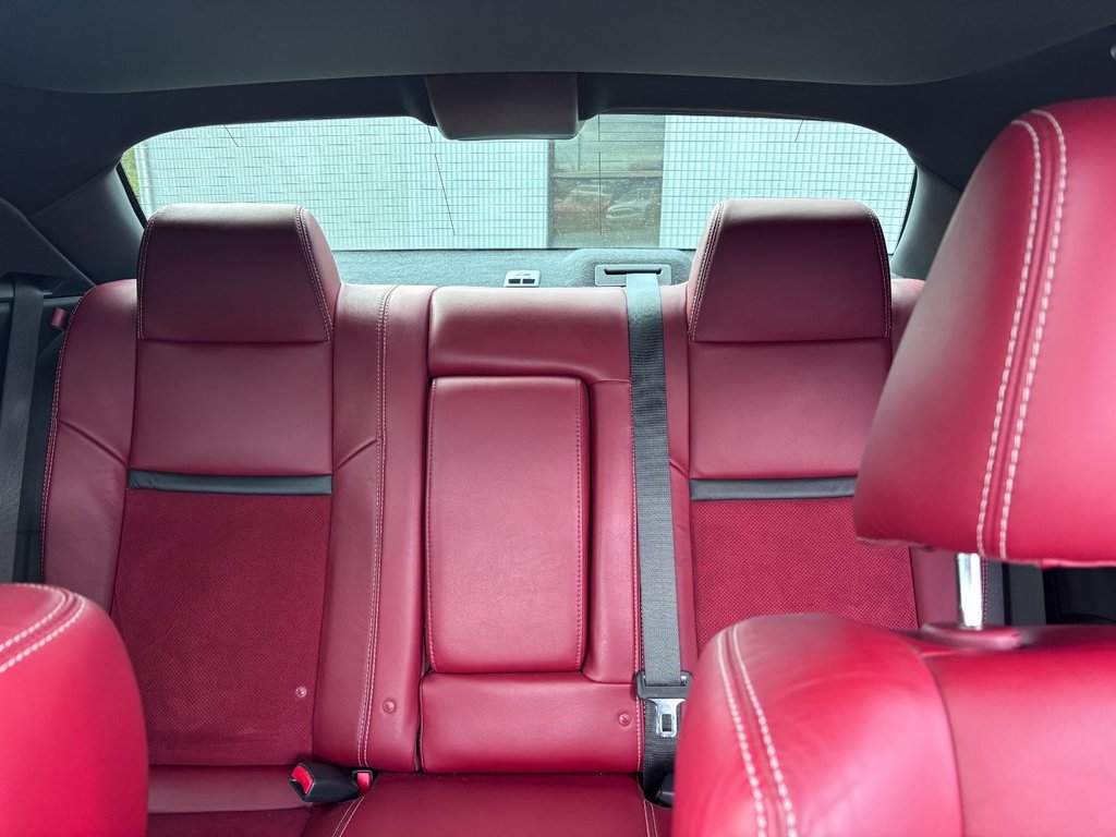 2014 Dodge Challenger SRT8 MANUELLE in Saint-Georges, Quebec - 22 - w1024h768px