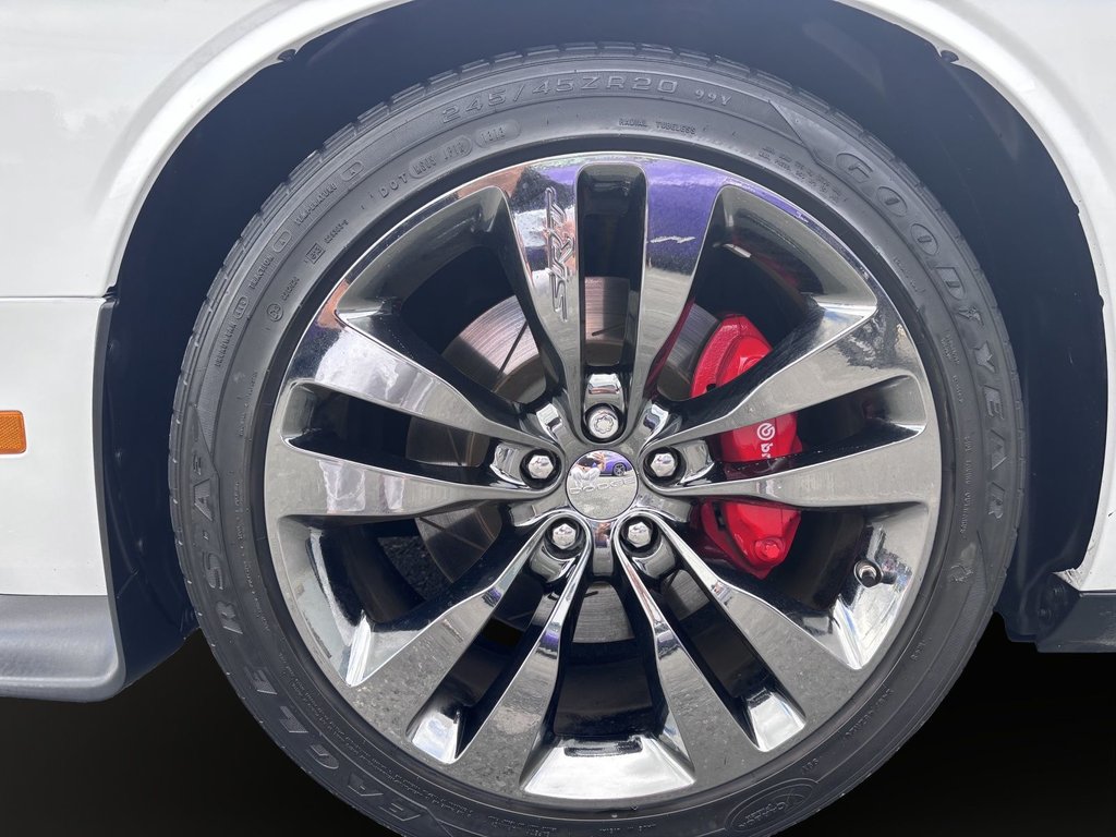 2014 Dodge Challenger SRT8 MANUELLE in Saint-Georges, Quebec - 12 - w1024h768px