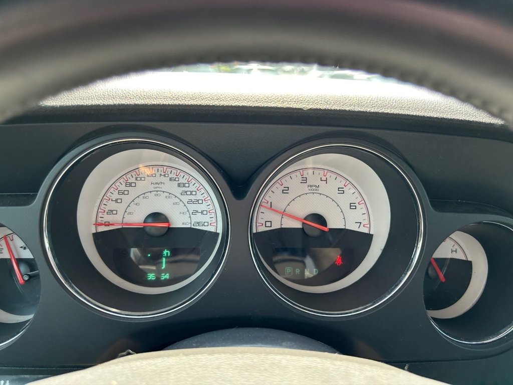 2014 Dodge Challenger SXT in Saint-Georges, Quebec - 11 - w1024h768px