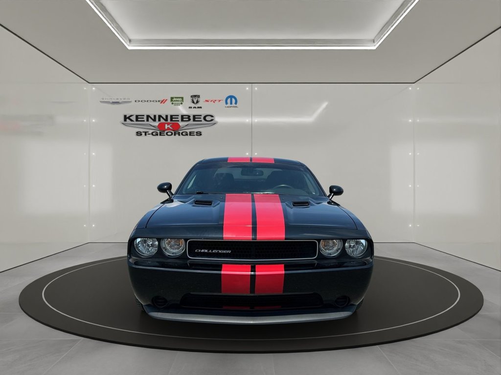 2014 Dodge Challenger SXT in Saint-Georges, Quebec - 2 - w1024h768px