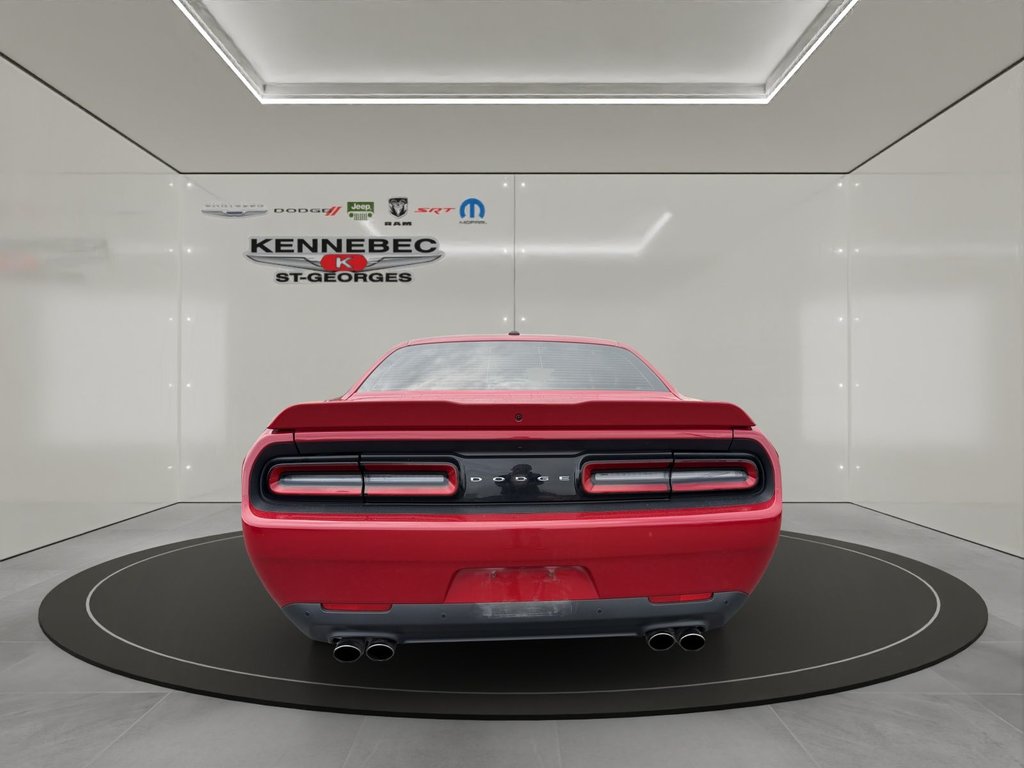 2016 Dodge Challenger SXT Plus in Saint-Georges, Quebec - 7 - w1024h768px
