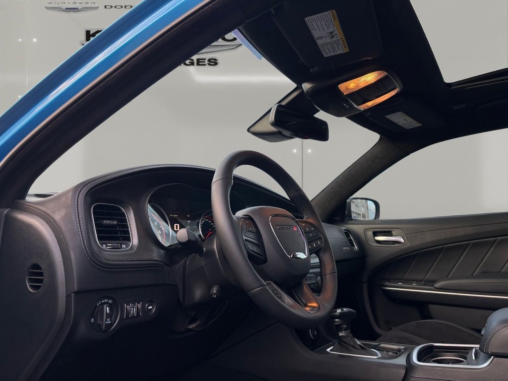 2023 Dodge Charger BLEU in Saint-Georges, Quebec - 12 - w1024h768px