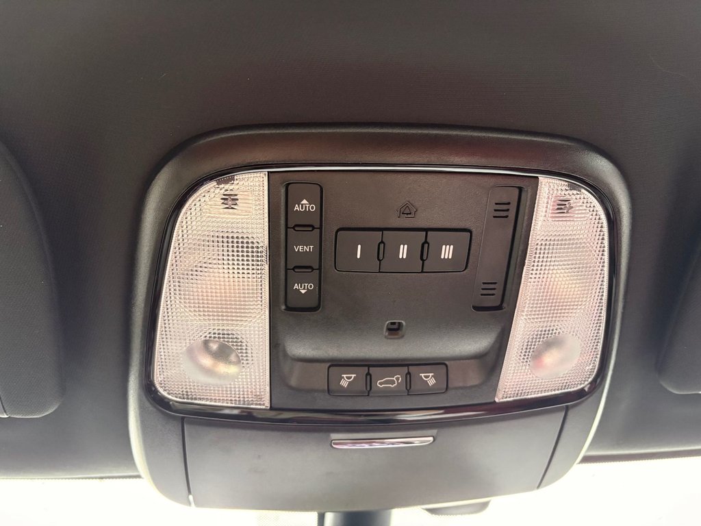 2021 Dodge Durango R/T in Saint-Georges, Quebec - 23 - w1024h768px