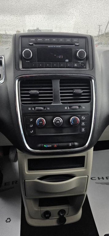 Dodge Grand Caravan SE 2014 à Saint-Georges, Québec - 21 - w1024h768px