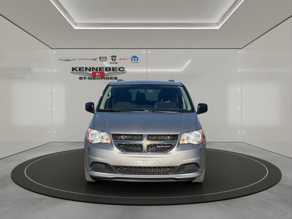 Dodge Grand Caravan SE PLUS 2017 à Saint-Georges, Québec - 2 - w1024h768px