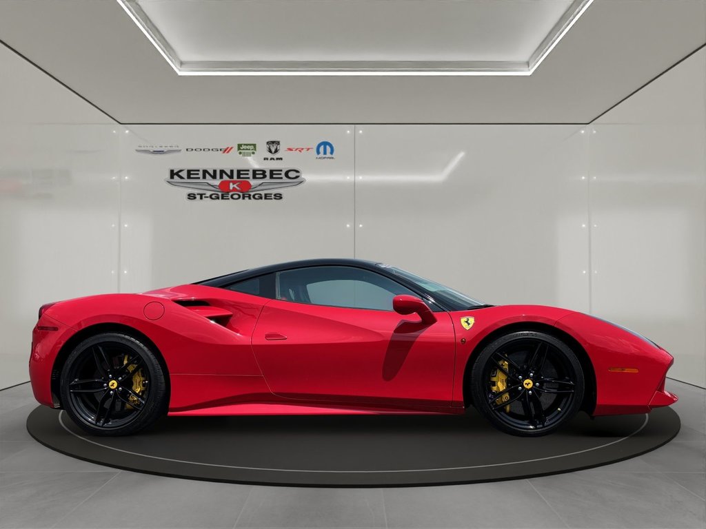 2017 Ferrari 488GTB in Saint-Georges, Quebec - 2 - w1024h768px
