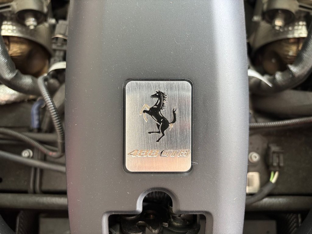2017 Ferrari 488GTB in Saint-Georges, Quebec - 22 - w1024h768px