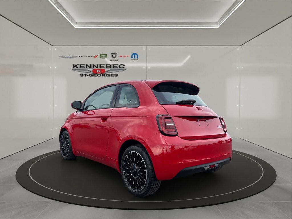 Fiat 500 E RED  2024 à Saint-Georges, Québec - 6 - w1024h768px