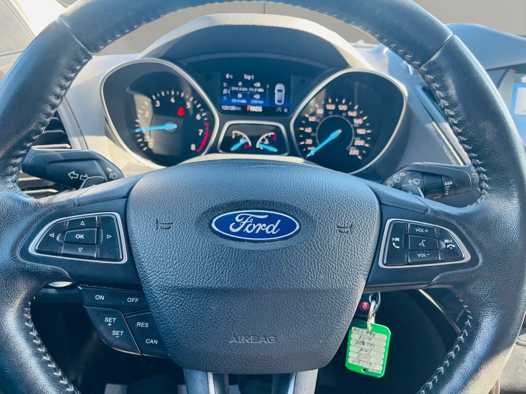 Ford ESCAPE SE  2017 à Saint-Georges, Québec - 17 - w1024h768px