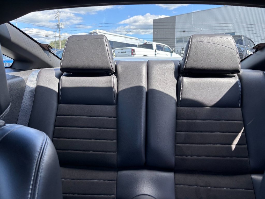 2014 Ford Mustang GT in Saint-Georges, Quebec - 19 - w1024h768px