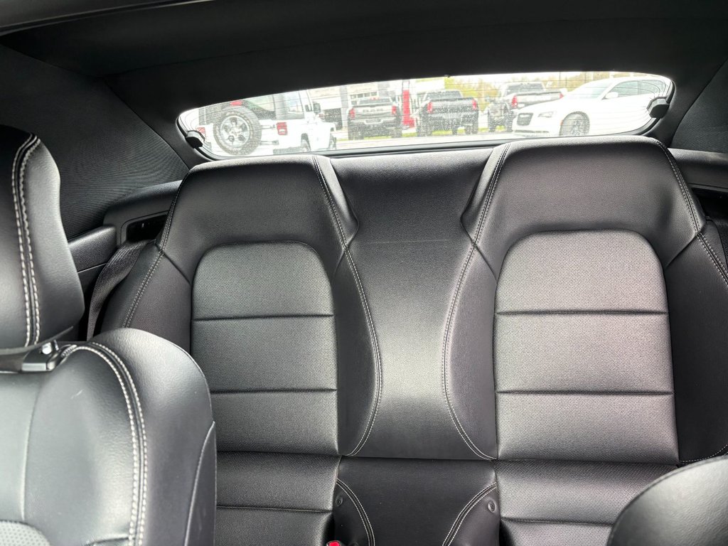 2017 Ford Mustang GT in Saint-Georges, Quebec - 21 - w1024h768px